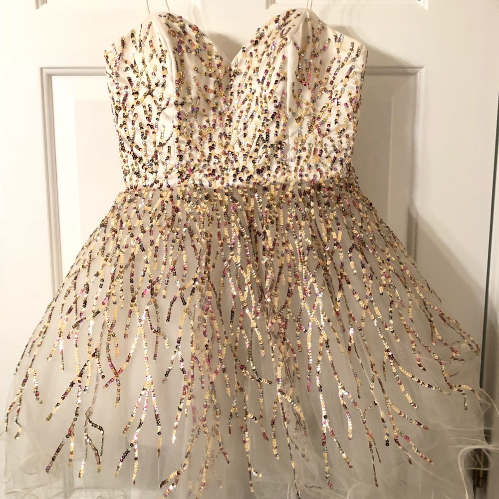 Dave & Johnny Dress